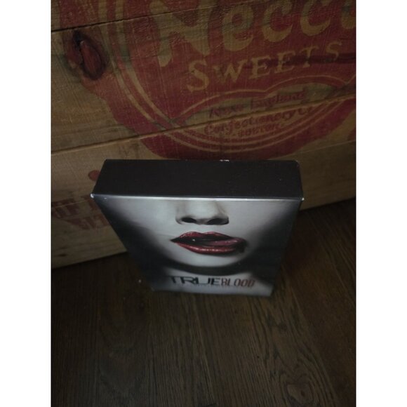 True Blood: the Complete First Season (DVD) VERY GOOD - Picture 2 of 6